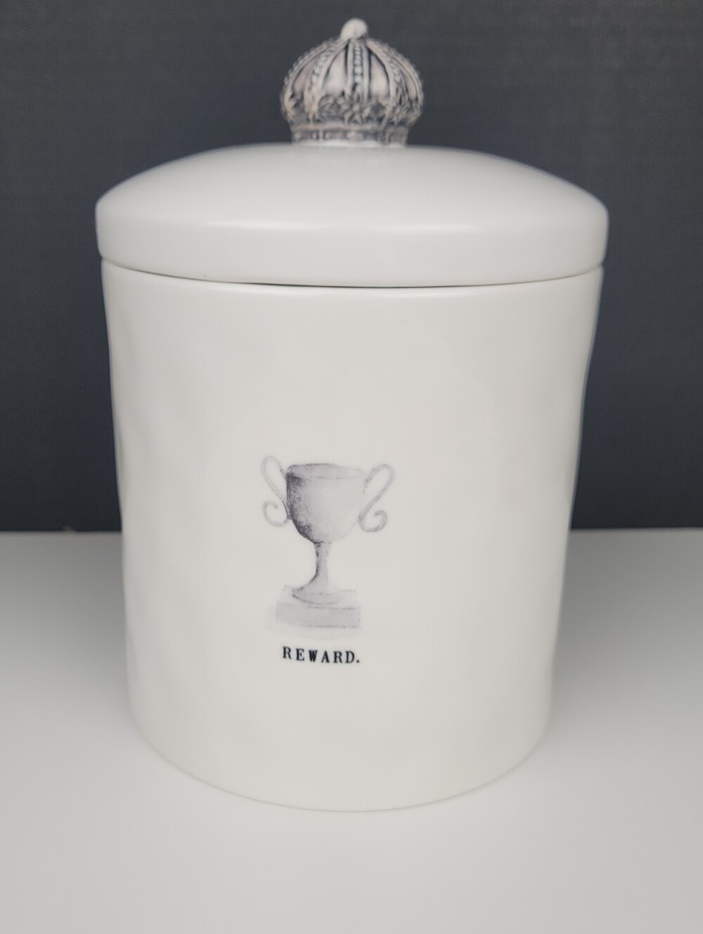 Retired Rae Dunn Trophy REWARD White Canister Crown Knob Lid Cookie Treats Jar
